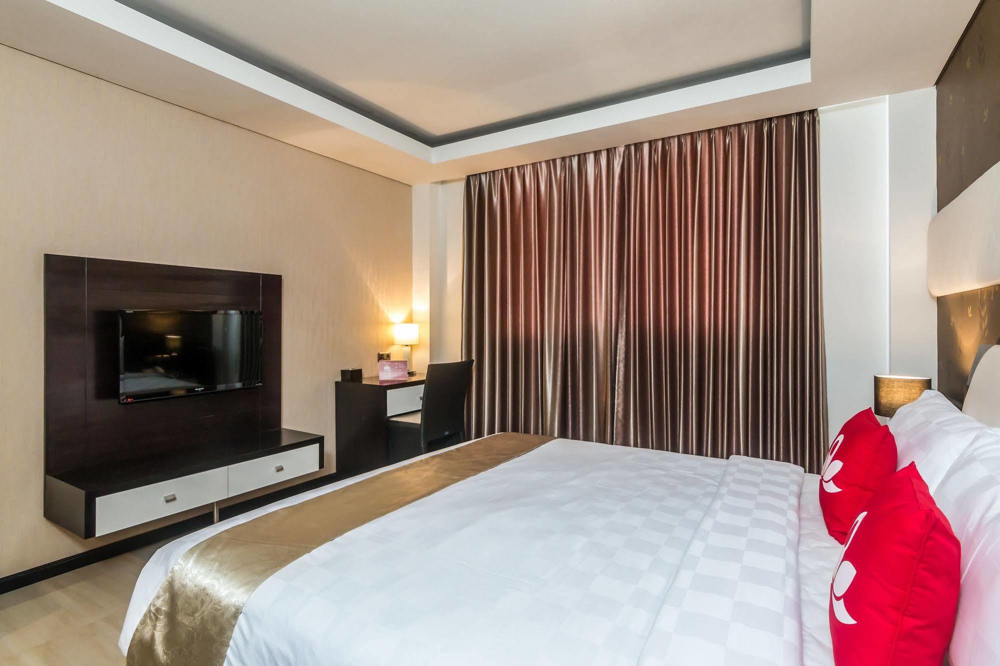 Zen Rooms Denpasar Marlboro Eksteriør bilde